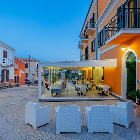Hotel Marinaro ซานตา เตเรซา กัลลูรา ภายนอก รูปภาพ