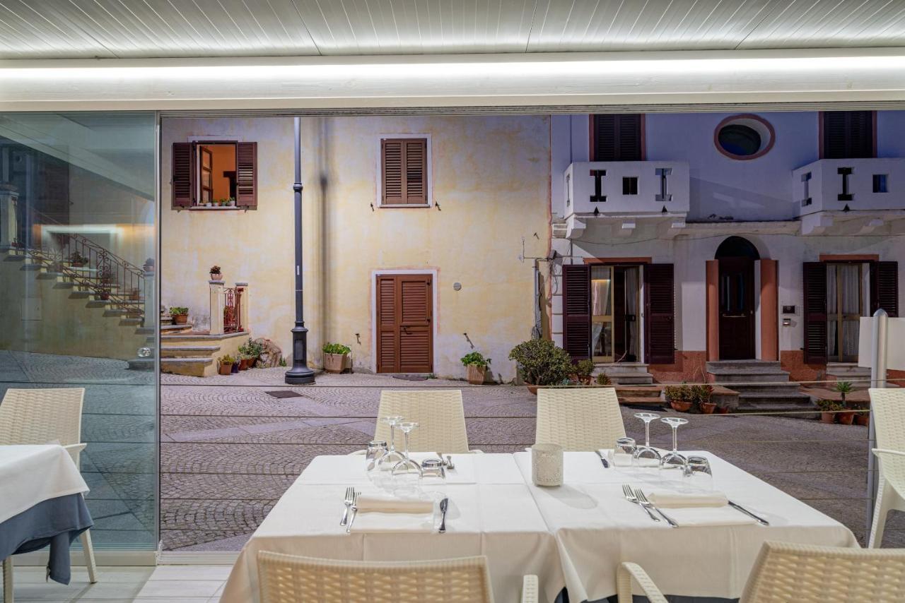 Hotel Marinaro ซานตา เตเรซา กัลลูรา ภายนอก รูปภาพ